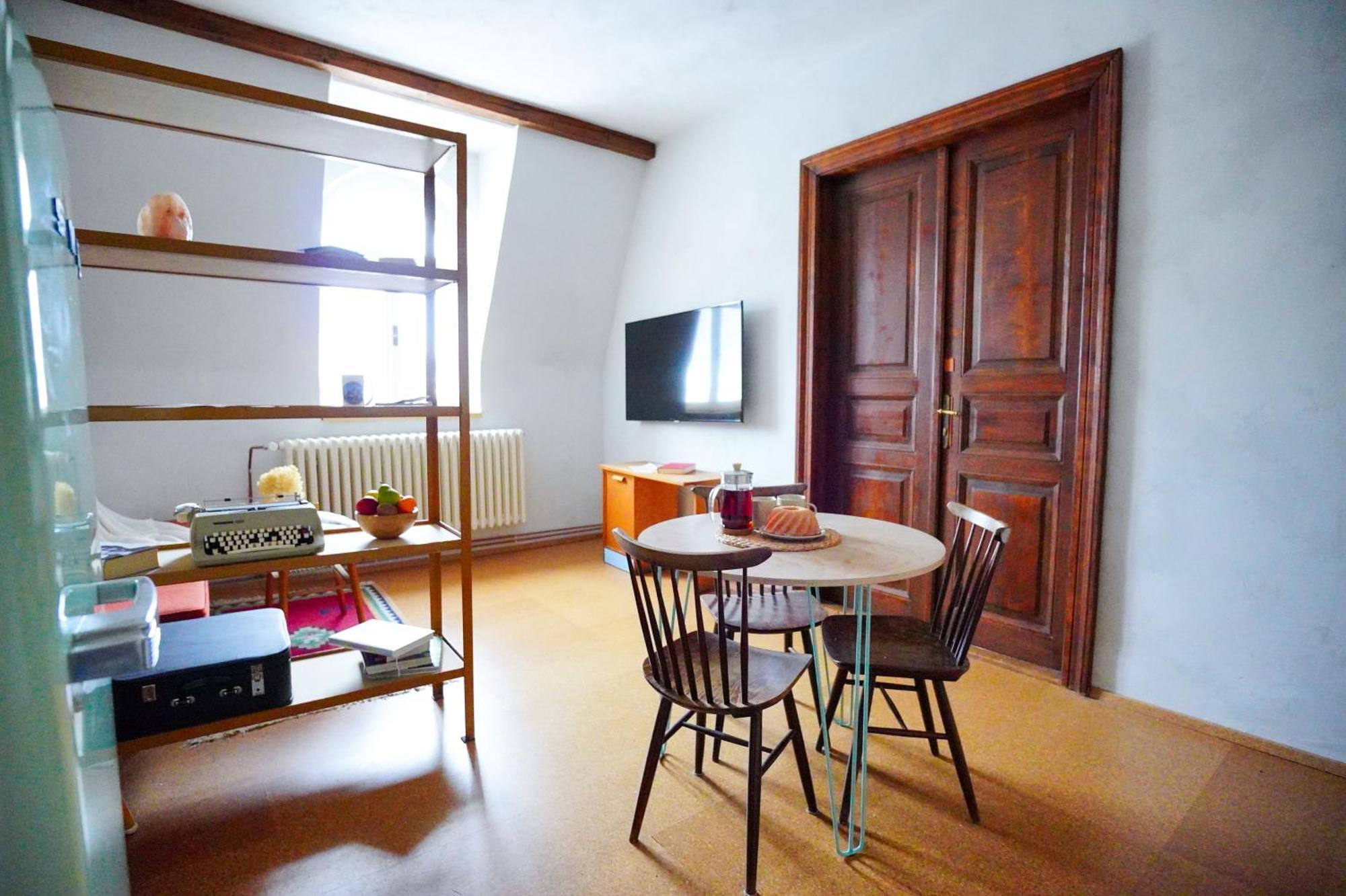 Apartment Ondrejska N°40 Карлови Вари Екстериор снимка